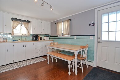 14 Batten St, Webster, MA 01570 - photo 6