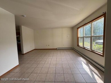 109 Dominic Cir, Stroudsburg, PA 18360 - photo 3