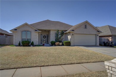 2604 SE 5th St, Moore, OK 73160 - photo 2