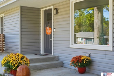 6701 Adams St, Lincoln, NE 68507 - photo 4