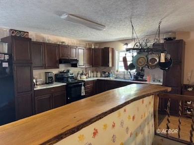 18510 Keifel Rd, Laurelville, OH 43135 - photo 7