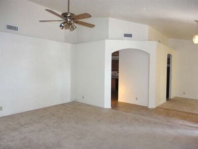 Living Rm pic 2
