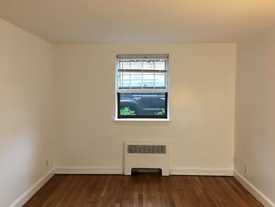 6 Garden Ct unit 5, Cambridge, MA 02138 - photo 6