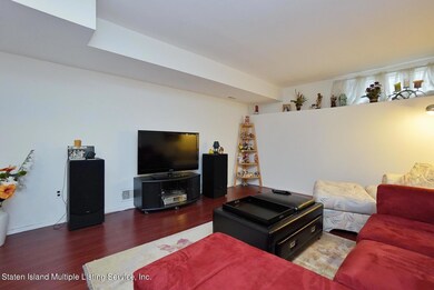 15 Halpin Ave, Staten Island, NY 10312 - photo 7