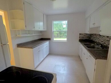 5233 Dugdale Rd, Jacksonville, FL 32210 - photo 7