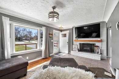 3100 Hubbell Ave, Des Moines, IA 50317 - photo 4