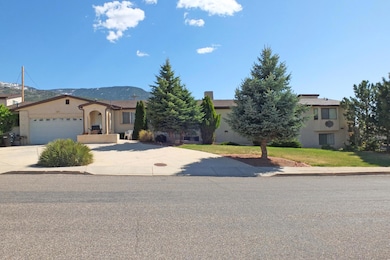679 S Sunset Dr, Cedar City, UT 84720 - photo 2