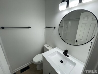 Photo #6
