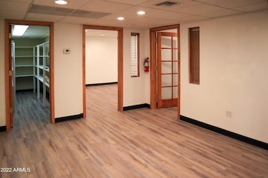 2711 N 24th St, Phoenix, AZ 85008 - photo 7