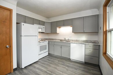 2922 Johnson Ave NW, Cedar Rapids, IA 52405 - photo 7