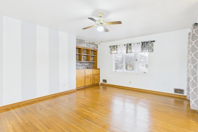 113 15th Ave S, Lewistown, MT 59457 - photo 3