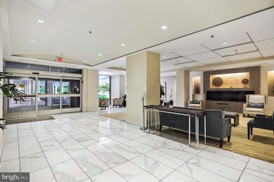 Kenwood Condominium, Bethesda, MD 20816 - photo 4