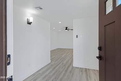 407 E Orion St-6