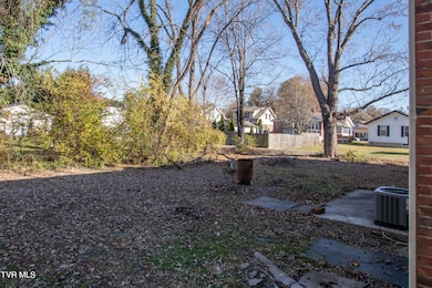 407 & 409 Poplar St, Bristol, TN 37620 - photo 7