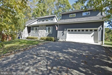 203 Limestone Ln, Locust Grove, VA 22508 - photo 2