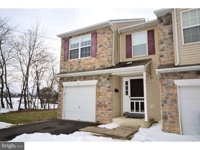 224 E Mount Vernon St, Lansdale, PA 19446 - photo 2