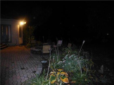 1876 Greenglen Ct, Columbus, OH 43229 - photo 7