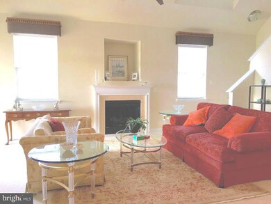 13859 Gullane Dr unit 91, Woodbridge, VA 22191 - photo 5