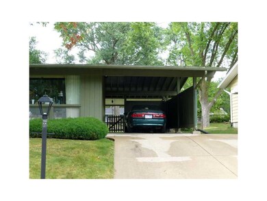 Garage.