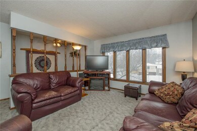 5604 SW 5th Place, Des Moines, IA 50315 - photo 4