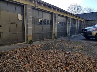 5 CAR DETACHED GARAGE