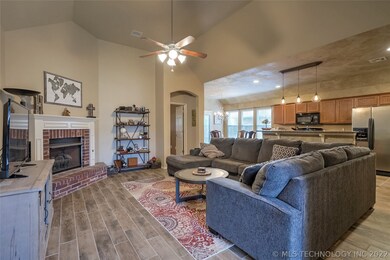20235 E 32nd St S, Broken Arrow, OK 74014 - photo 6