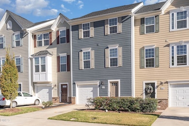 003_wag01725-edit_704