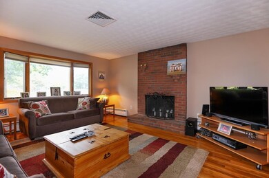 3 Paula St, Burlington, MA 01803 - photo 3