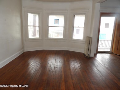 942 Monroe Ave, Scranton, PA 18510 - photo 4