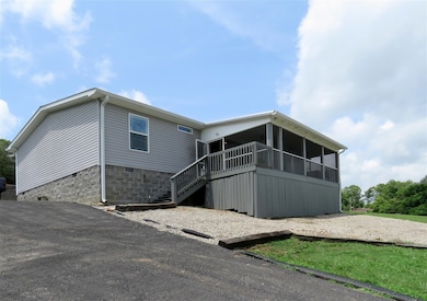 135 Paradise Way, Mammoth Cave, KY 42259 - photo 4