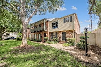 End unit home offering extra privacy and comfort