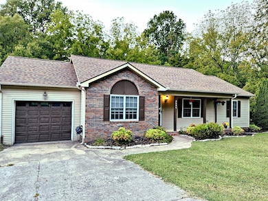 2524 Distillery Rd, Greenbrier, TN 37073 - photo 2