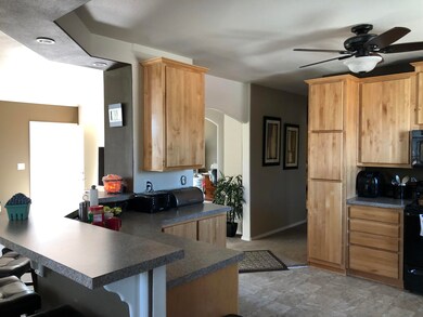 Crater Loop kitchen