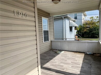 1306 Fletcher Ave, Dunbar, WV 25064 - photo 2