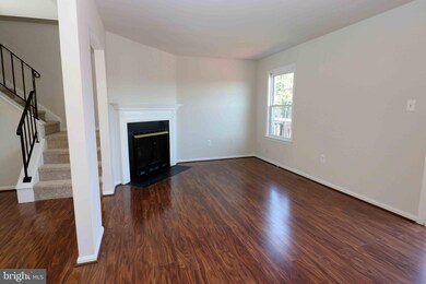 15585 Traverser Ct, Woodbridge, VA 22193 - photo 6