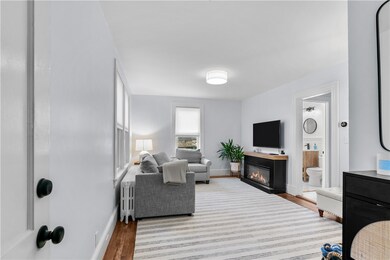 11 Whitwell Place, Newport, RI 02840 - photo 3