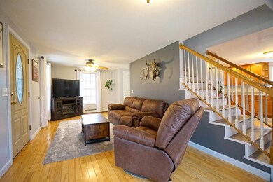 93 Pine St, Danville, NH 03819 - photo 7