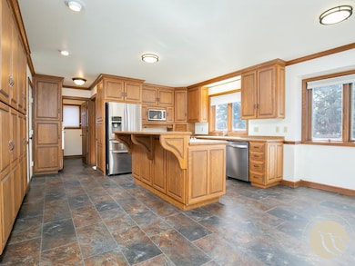 2800 Gregory Dr S, Billings, MT 59102 - photo 5