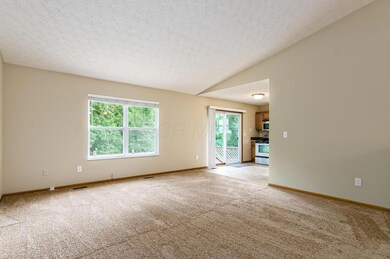 4421 Berthstone Dr, Columbus, OH 43231 - photo 4