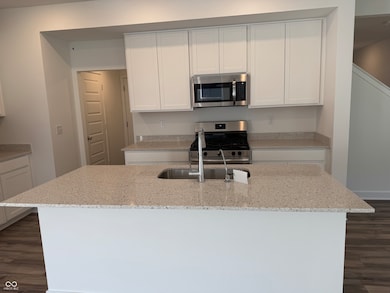 15203 Farrington Way, Fishers, IN 46037 - photo 5