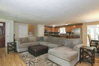 114 Meadow St, Carver, MA 02330 - photo 5