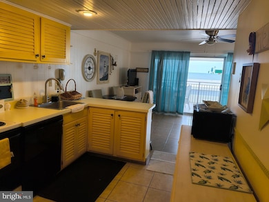 6803 Atlantic Ave unit 4L, Ocean City, MD 21842 - photo 7
