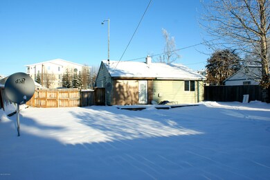 ExteriorRear