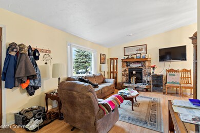 7151 Chad St, Anchorage, AK 99518 - photo 6