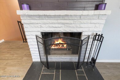 08-FIREPLACE_WDB_IMG_1-5958