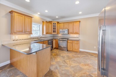 57 Constance St, Bedford, NH 03110 - photo 3