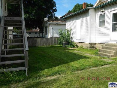 2125 S 6th St unit 2125 1/2, Terre Haute, IN 47802 - photo 3