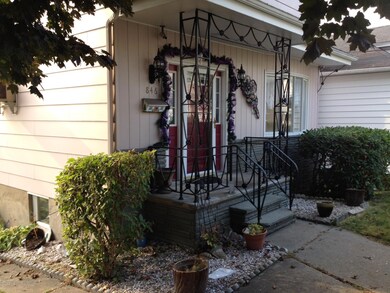 846 Throop St, Scranton, PA 18519 - photo 2