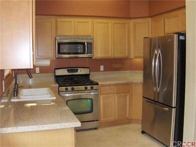 Stainless steel package with all appliances stayin