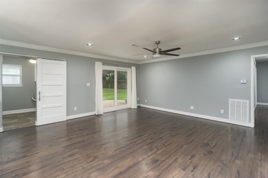 8326 Hazen St, Houston, TX 77036 - photo 7